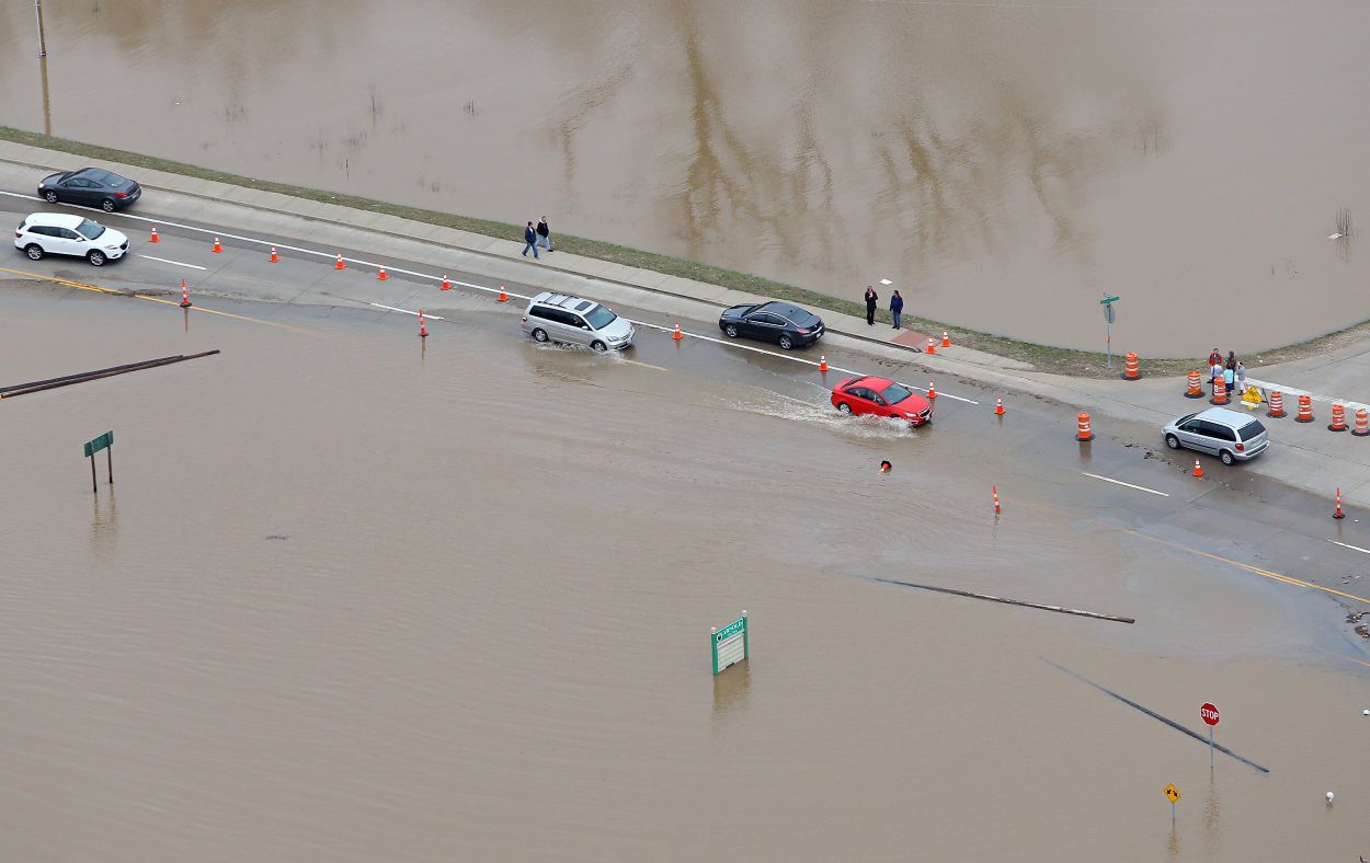 Historic flooding on the Meramec River flood Arnold